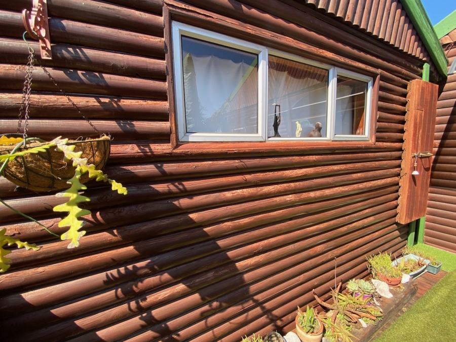 7 Bedroom Property for Sale in Cintsa East Eastern Cape